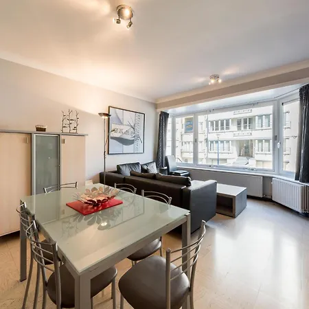 Near The Sea With Modern Comfort, Cleaning Included Koksijde