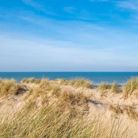Near The Sea With Modern Comfort, Cleaning Included *
