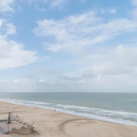 Near The Sea With Modern Comfort, Cleaning Included *